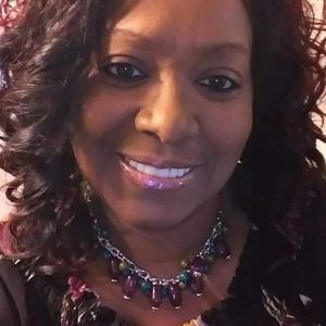 Meet your Posher, Alisa